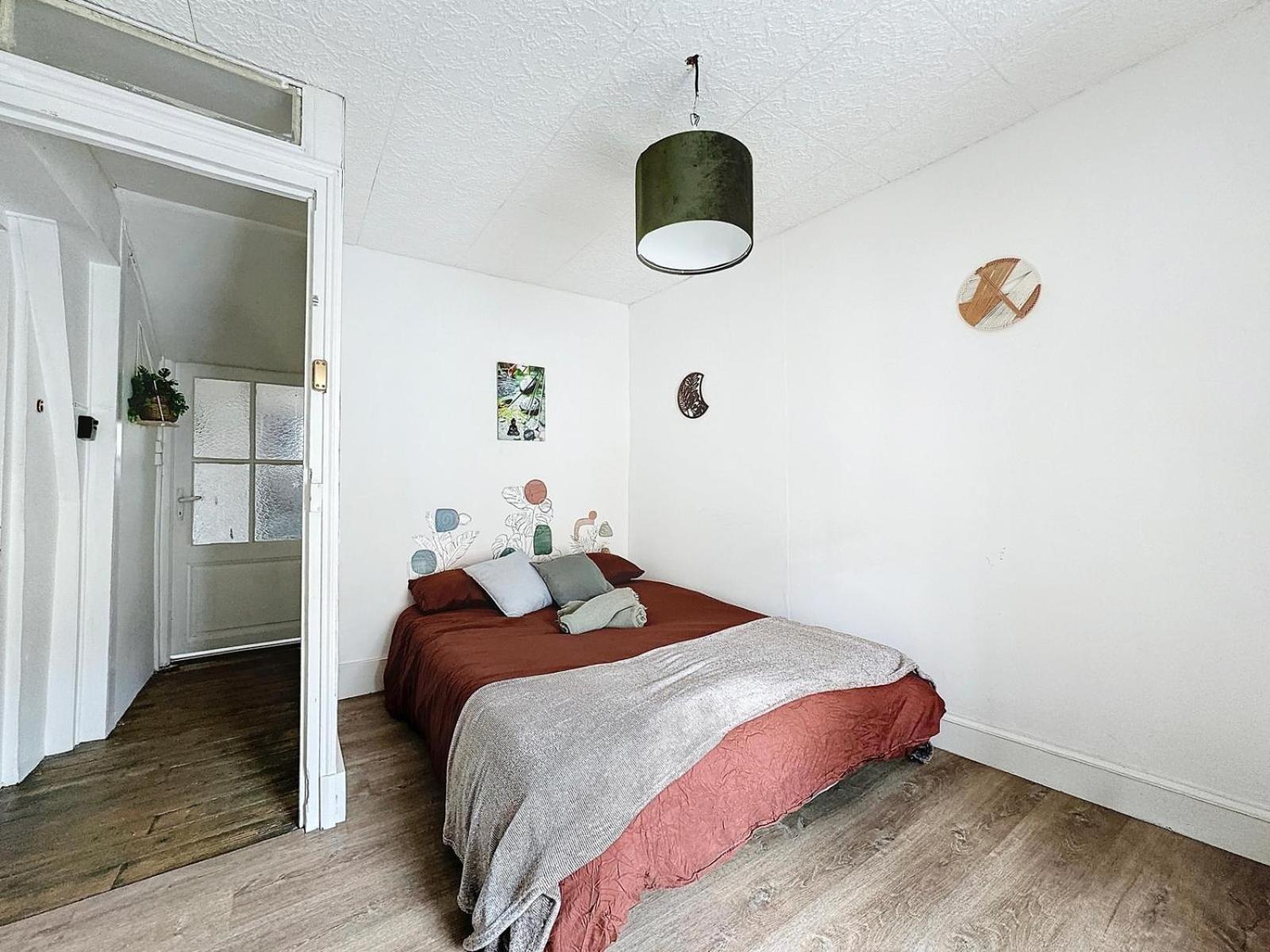 A1 Champagne Residence - 200 M2 14 Personnes 2 Toilets 4 Showers - Hyper Centre - Chalons En Champagne Екстериор снимка