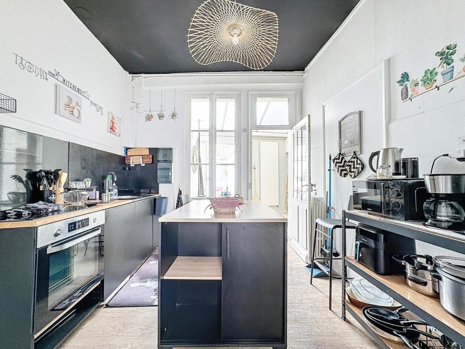 A1 Champagne Residence - 200 M2 14 Personnes 2 Toilets 4 Showers - Hyper Centre - Chalons En Champagne Екстериор снимка