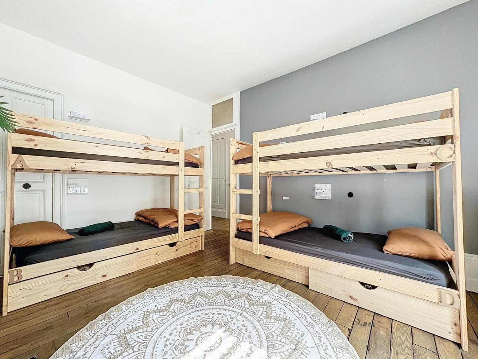 A1 Champagne Residence - 200 M2 14 Personnes 2 Toilets 4 Showers - Hyper Centre - Chalons En Champagne Екстериор снимка