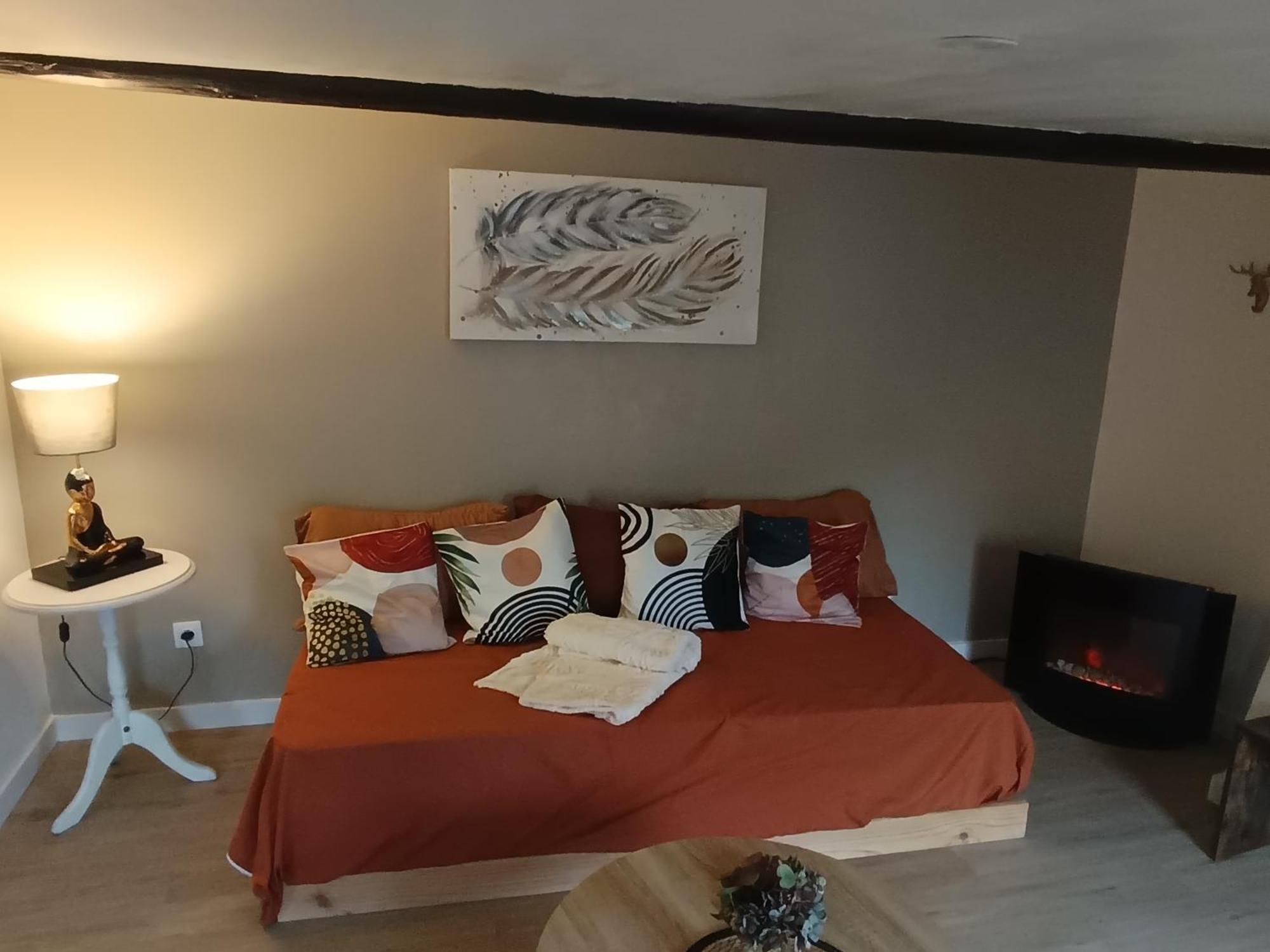 A1 Champagne Residence - 200 M2 14 Personnes 2 Toilets 4 Showers - Hyper Centre - Chalons En Champagne Екстериор снимка